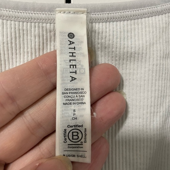 ATHLETA- aurora seamless tank size small - Picture 3 of 3